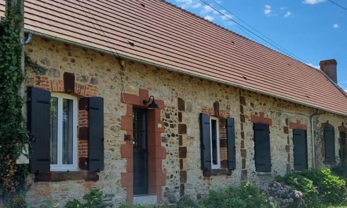 Chaillac Maison | Gîte Au cœur d'un domaine équestre