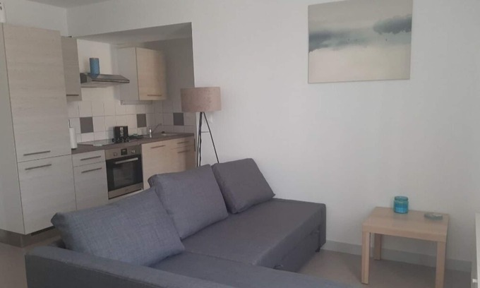 Vouecourt Appartement | Gîte au Coeur D'un Joli Village Arboré et Situé en Bordure de Marne