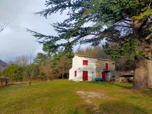 Aurel Maison | Gîte au pays des lavandes