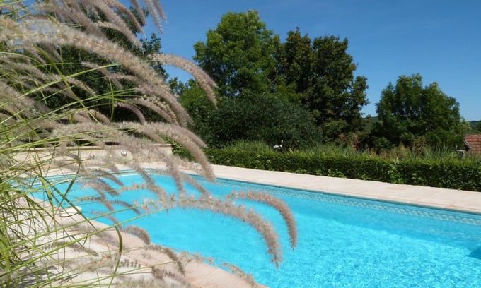 Berganty Maison | Gîte avec Piscine proche de St Cirq Lapopie