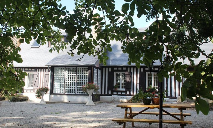 Saint-Pierre-Benouville Maison | Gîte Bellevue