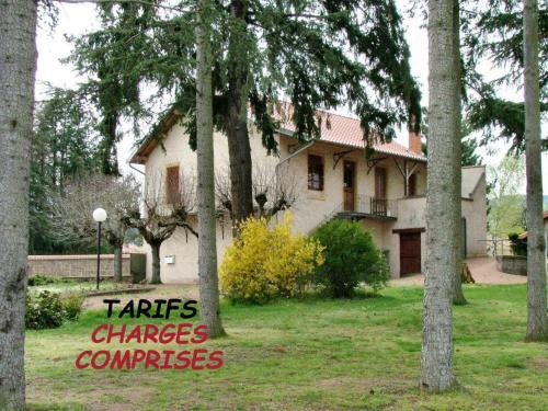 Saint-Andre-dʼApchon Maison | Gîte charmant à Saint-André-d'Apchon, animaux admis - FR-1-496-366