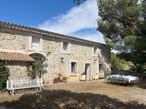 Gruissan Maison | Gîte de 12 personnes au cœur d'un domaine viticole