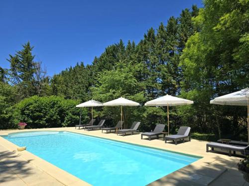 Berbiguieres Maison | Gîte de charme en Dordogne avec piscine et jardin - FR-1-616-485