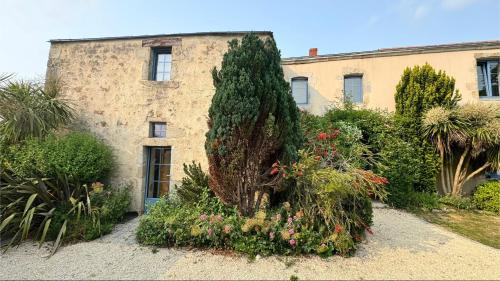 Belleville-sur-Vie Maison | Gîte de charme - 30 min de la Mer & Puy du Fo