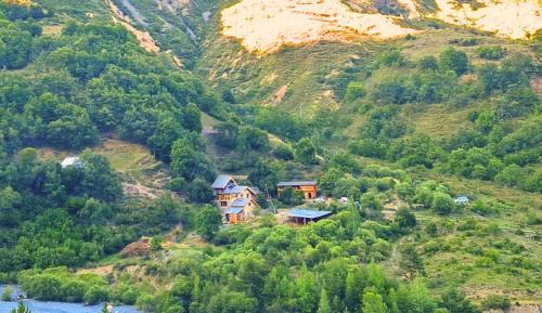 Barles Maison | Gîte de ferme équestre