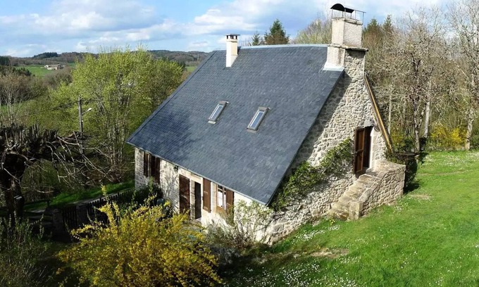 Saint-Cirgues-la-Loutre Villa | Gîte de France 6 personnes