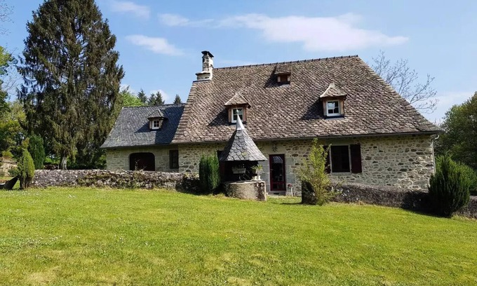 Latronche Villa | Gîte de France 5 personnes