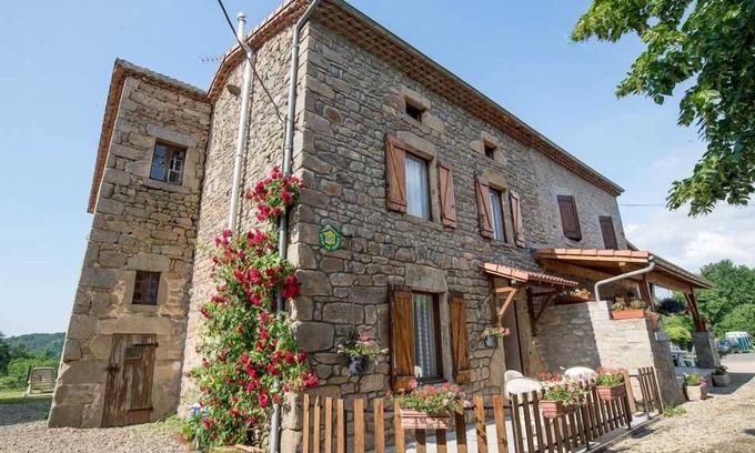 Ceilloux Maison | Gîte de l'Epinat - CEILLOUX