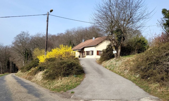 Chamesol Maison | Gîte de la Ferme du Lomont