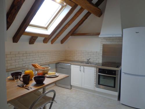 Les Riceys Appartement | Gîte de la petite Croix Blanche