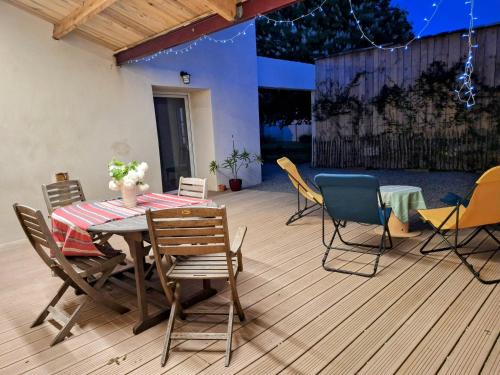 Saint-Medard-d'Aunis Maison | Gîte des Abeilles