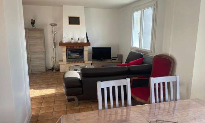 Moutier-Rozeille Maison | Gîte des Buis