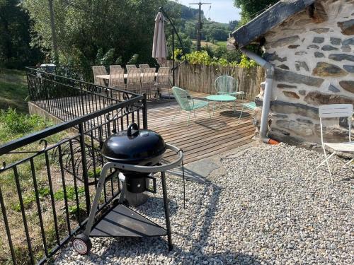 Saint-Hostien Maison | Gîte des Trioules pour 8 personnes