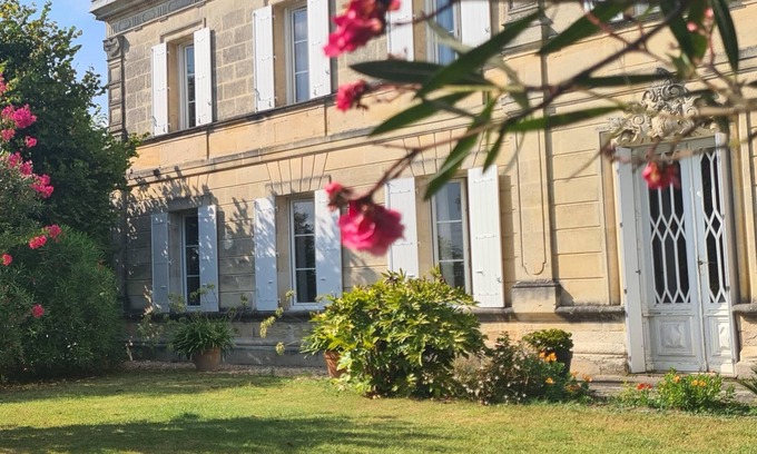 Cubnezais Maison | Gîte Domaine de La Gravette