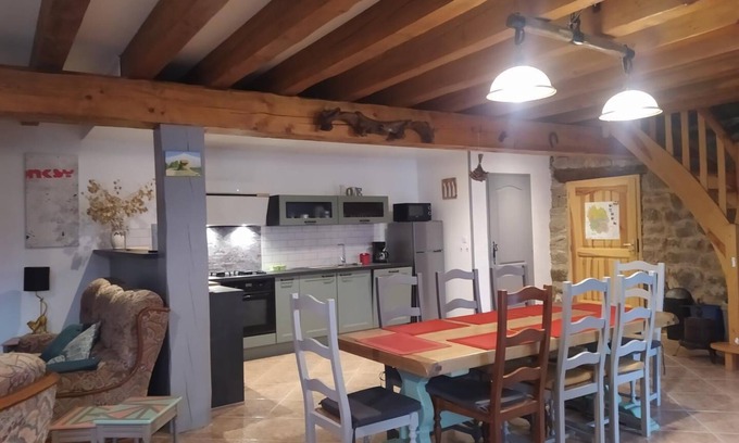 Grandrieu Maison | Gîte du Cantou 6/7 personnes
