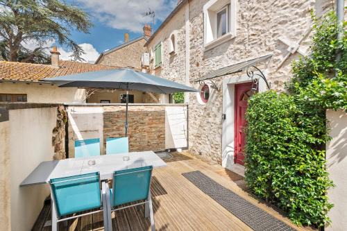Reau Appartement | Gîte du Clocher - Appt 6p avec terrasse