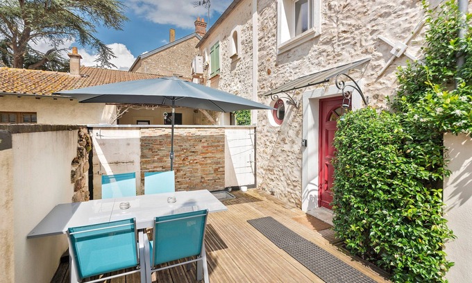Reau Appartement | Gîte du Clocher - Appt 6p avec terrasse