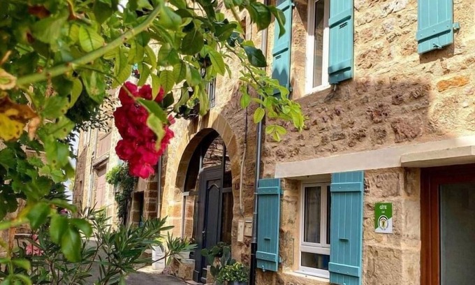 Capdenac-Le-Haut Maison | Gîte du Miral - CAPDENAC