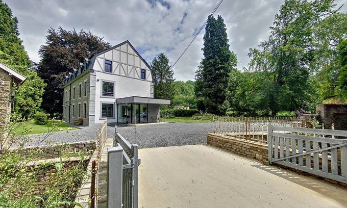 Esneux Maison | Gîte 20 personnes - À La Belle Époque d'Esneux