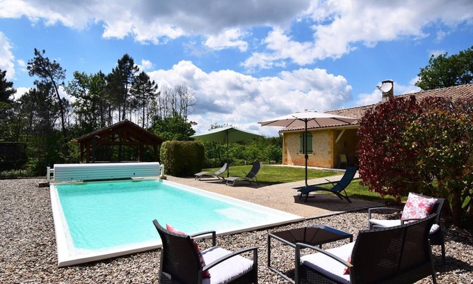 Blanquefort-sur-Briolance Maison | Gîte avec piscine et jacuzzi - Lot-et-Garonne
