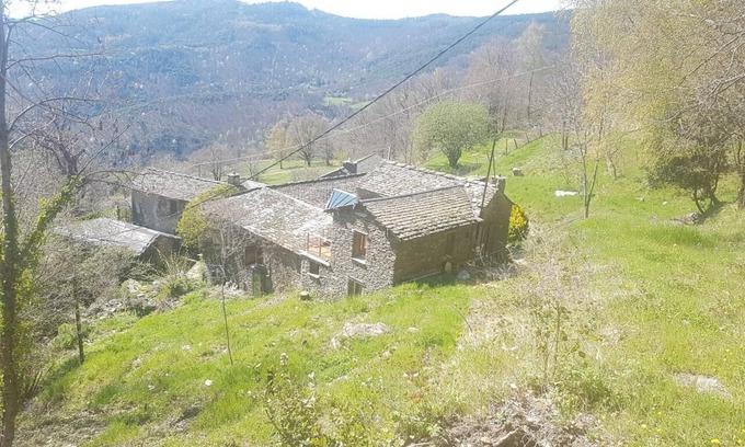 Saint-Martin-de-Lansuscle Maison | Gîte Le Plan - SAINT-MARTIN-DE-LANSUSCLE
