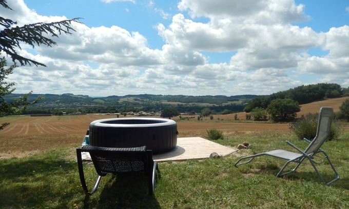 Puybegon Cottage | Gîte indépendant à la campagne avec SPA