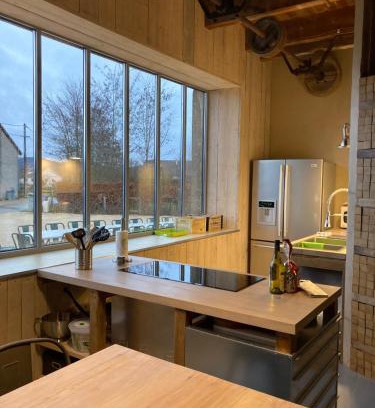 Montigny-sur-l'Ain Maison | Gîte L'Atelier de Tournerie