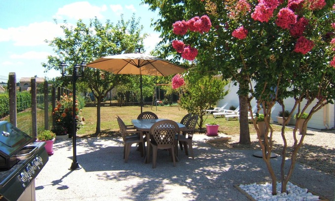 Castelnau-de-Medoc Maison | Gîte L'Hirondelle ***
