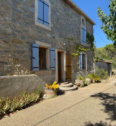 Azillanet Maison | Gîte L'Oustal