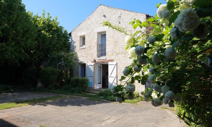 Latille Appartement | Gîte La Loge des Fées