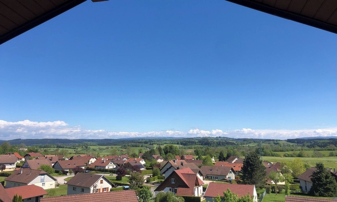 Maiche Appartement | Gîte 'Le Chasseral', 2 à 6 personnes