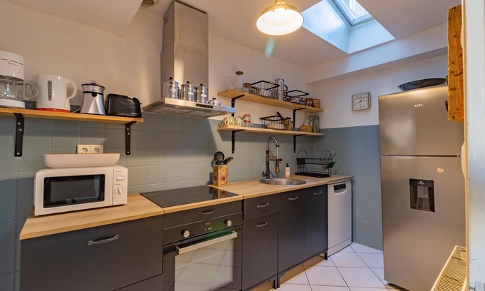 Monpazier Maison | Gîte Le Pétassou - Two Bedroom House, Sleeps 4
