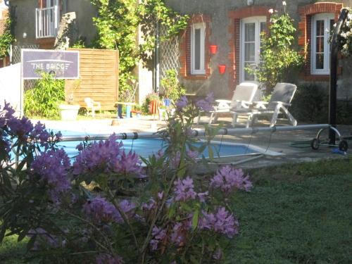 Frossay Appartement | Gîte LES HORTENSIAS 4 étoiles avec piscine