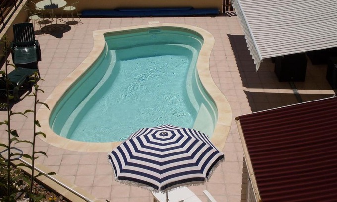Montmurat Maison | Gîte les Roziers