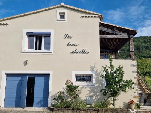 Besignan Appartement | Gîte les trois abeilles