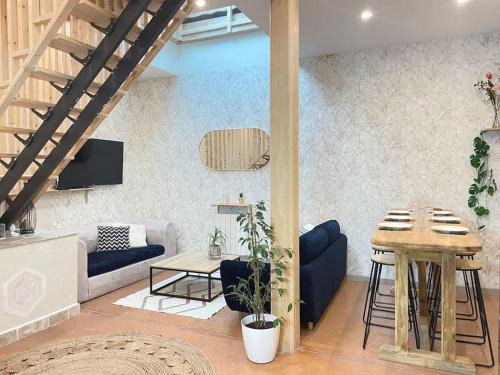 Argenton-sur-Creuse Maison | Gîte neuf avec jardin, forêt et étang