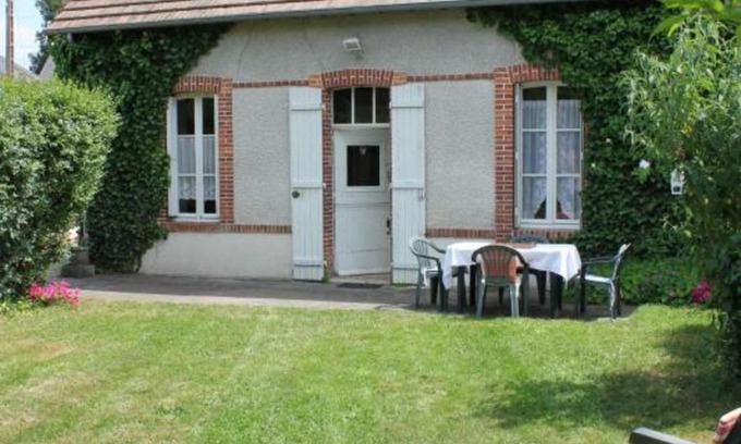 Neung-sur-Beuvron Maison | Gîte Neung-sur-Beuvron, 4 pièces, 6 personnes - FR-1-491-160