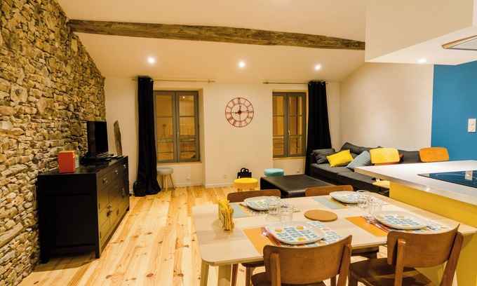 Champtoceaux Appartement | Gîte "Ohlavache!" 4/6 places ; centre bourg