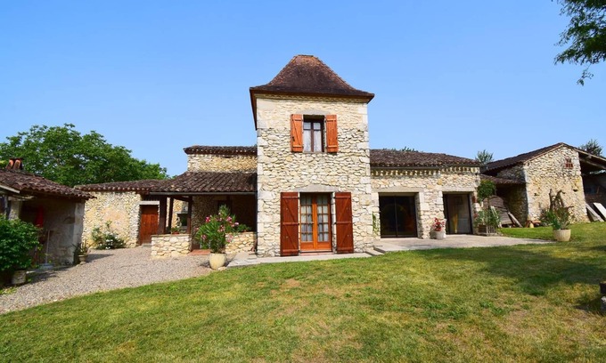 Lacaussade Maison | Gîte proche de Monflanquin