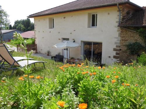 Dommartin-le-Franc Maison | Gîte rénové 3 chambres avec cour et terrasse, proche musée et voie verte vers le lac du Der - FR-1-611-63