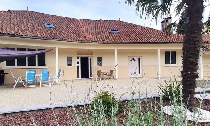 Compreignac Appartement | Gîte résidence de la fontaine lac de saint pardoux, Limoges