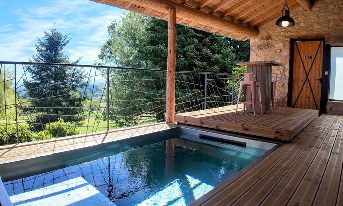 Luriecq Cottage | Gîte Romantique avec piscine, sauna et balnéo