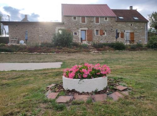 Montillot Maison | Gîte rural au Bois des Riots