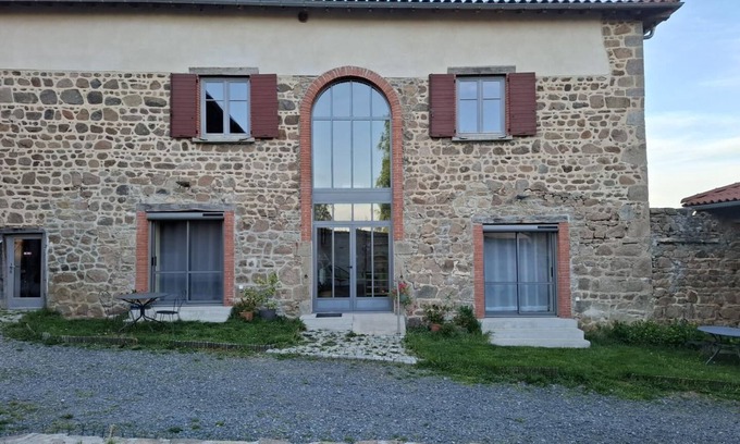 Saint-Clement-les-Places Maison | Gîte St Raphaël - SAINT-CLEMENT-LES-PLACES