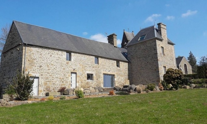 Saint-Michel-de-Montjoie Maison | Gîte Sur la route du Mont 3 épis - Saint Michel de Montjoie