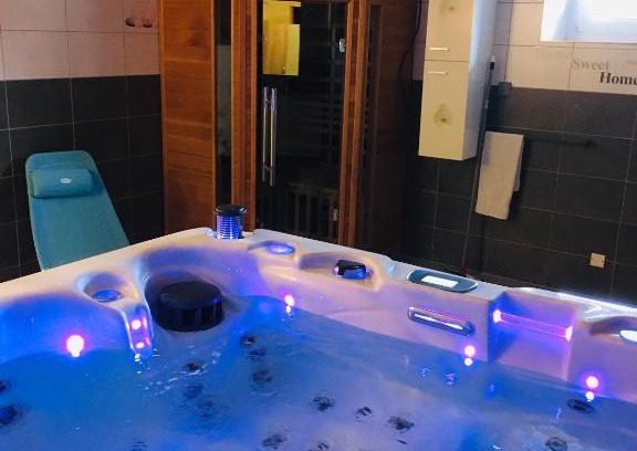 Merxheim Maison | Gîte Spa Sauna Piscine CÔTÉ VERGER Merxheim Alsace