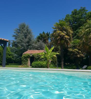 La Roche-sur-Yon Appartement | Gîte "Tahiti", parking securise