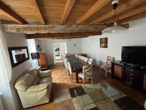 Verniolle Maison | Gîte tout Confort au Coeur du Village Verniolle