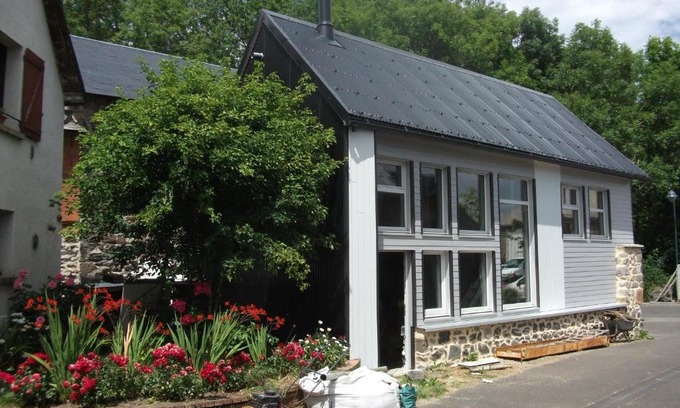 Vernines Maison | Gîte très lumineux
